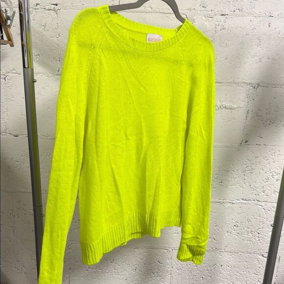 Bright Yellow Women's Sweater BRODIE - Cashmere NWOT - Neon Pullover Long Sleeve - Picture 1 of 3